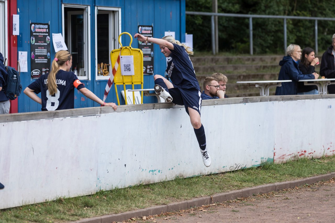 Bild 87 - Loewinnen Cup